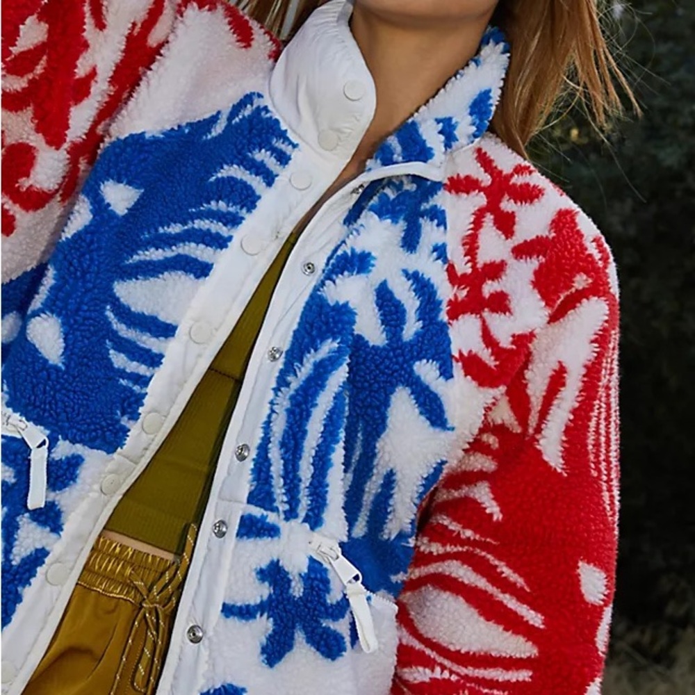 NWT FP Movement Hit The Slopes Printed Fleece XL